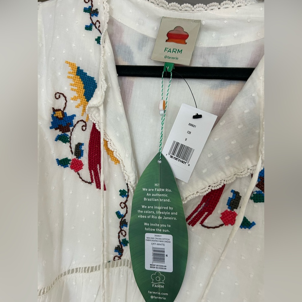 Floral Embroidered White Maxi Dress - Picture 3 of 6